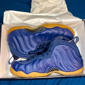 - Air Foamposite one